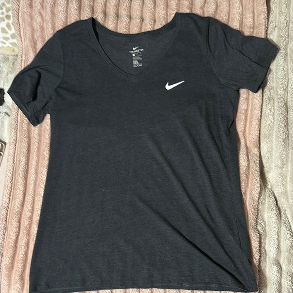 Nike Black Short Sleeve T-Shirt